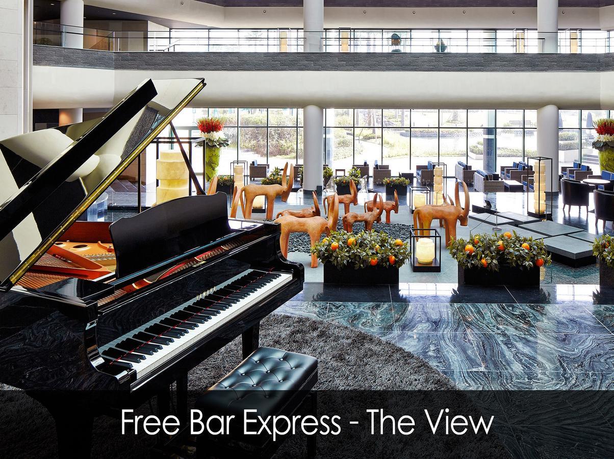 Kensington Jeju Hotel חדר תמונה Free Bar Express - The View