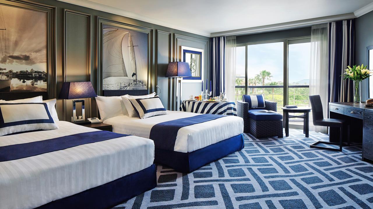 Kensington Jeju Hotel מראה חיצוני תמונה A guest room at The Carlyle
