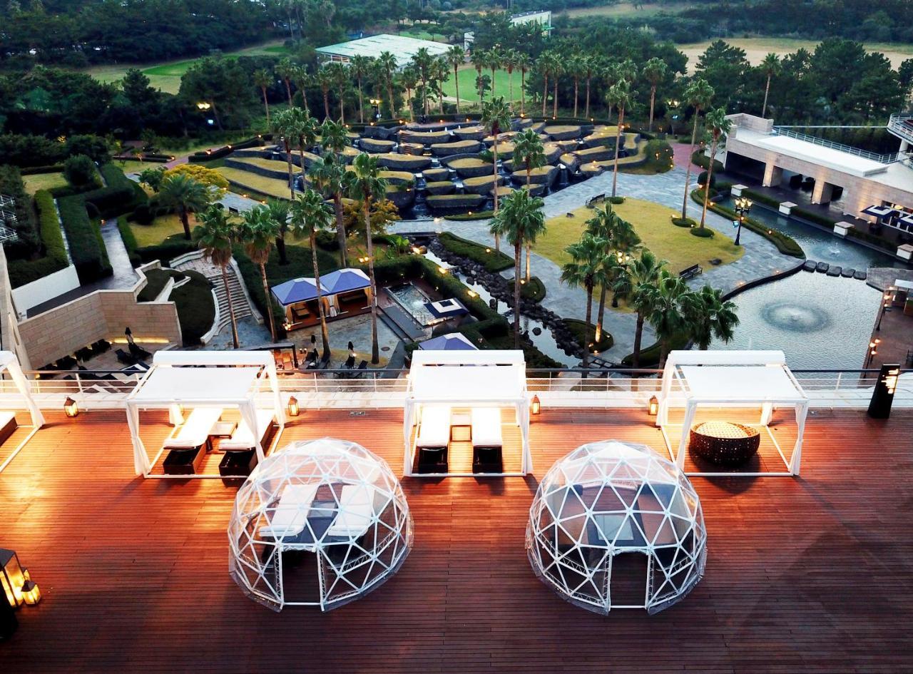 Kensington Jeju Hotel מראה חיצוני תמונה The Dome at I&Tee Country Club